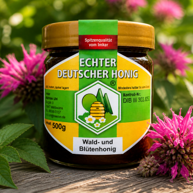 Ein Glas mit Wald- und Blütenhonig